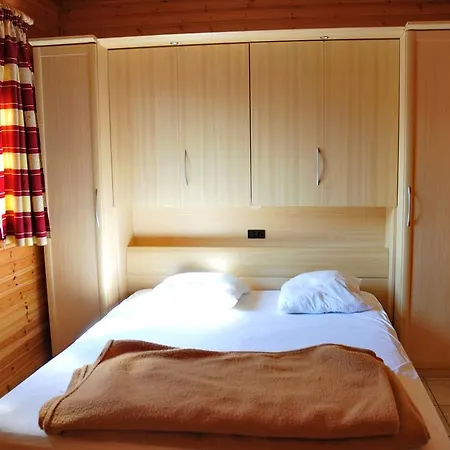 Holiday home Les Rochettes Pluton 4 *